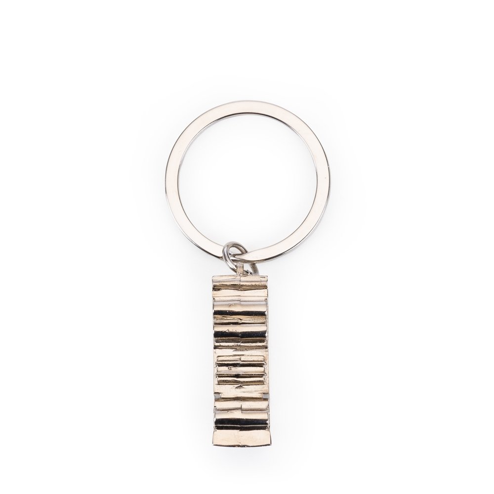 https://salvadorlaser.com.br/products/uploads/_original/chaveiro-metal-caminhao-prata-117460.jpg
